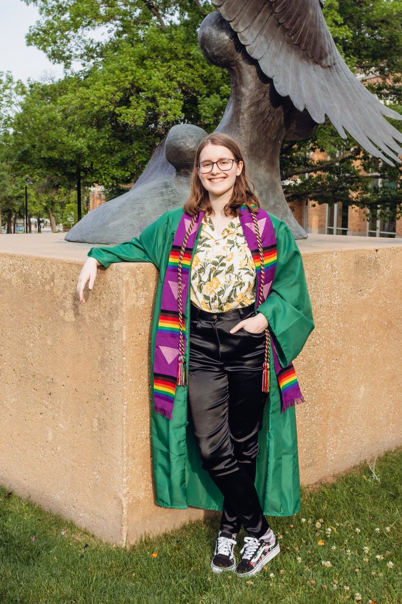 movin' right along!

⭐️B.A. in journalism (digital and print)
⭐️B.A. in media arts
⭐️summa cum laude, 4.0 GPA
⭐️news editor for <a href="/ntdaily/">North Texas Daily</a> 
⭐️kermit the frog was on my grad cap

next up, master's at <a href="/AmericanU/">American University</a> and a fellowship at <a href="/publicintegrity/">The Center for Public Integrity</a> 🗞️

📸: <a href="/meredith_holser/">meredith holser</a>