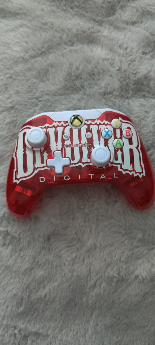 ausbigshow's tweet photo. @devolverdigital I bought this at a local game store and couldn't find any info on it. Help pls? https://t.co/YDPZiAEPJh