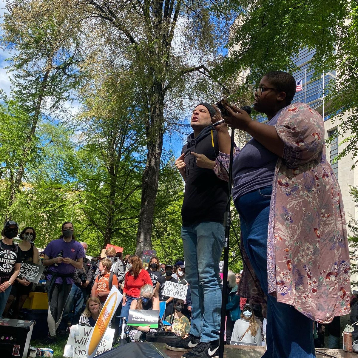 prochoiceoregon's tweet photo. A few of our ❤️ speakers at today’s abortion rights #BansOffOurBodies rally! @JH4PDX @EricaDFuller @MxMarchandt &amp; @christel_writes https://t.co/X6rpXa1xwX