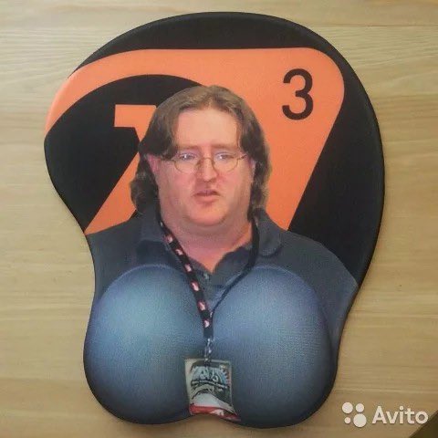 Newell1G's tweet photo. Breasts… https://t.co/OCNehZSijW