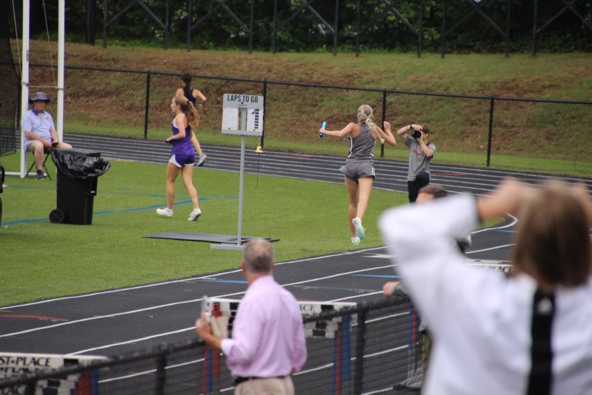 Adan finishing the anchor leg of the girls 4 X 800 at the West Region Championships. Ever seen the movie "Miracle"?