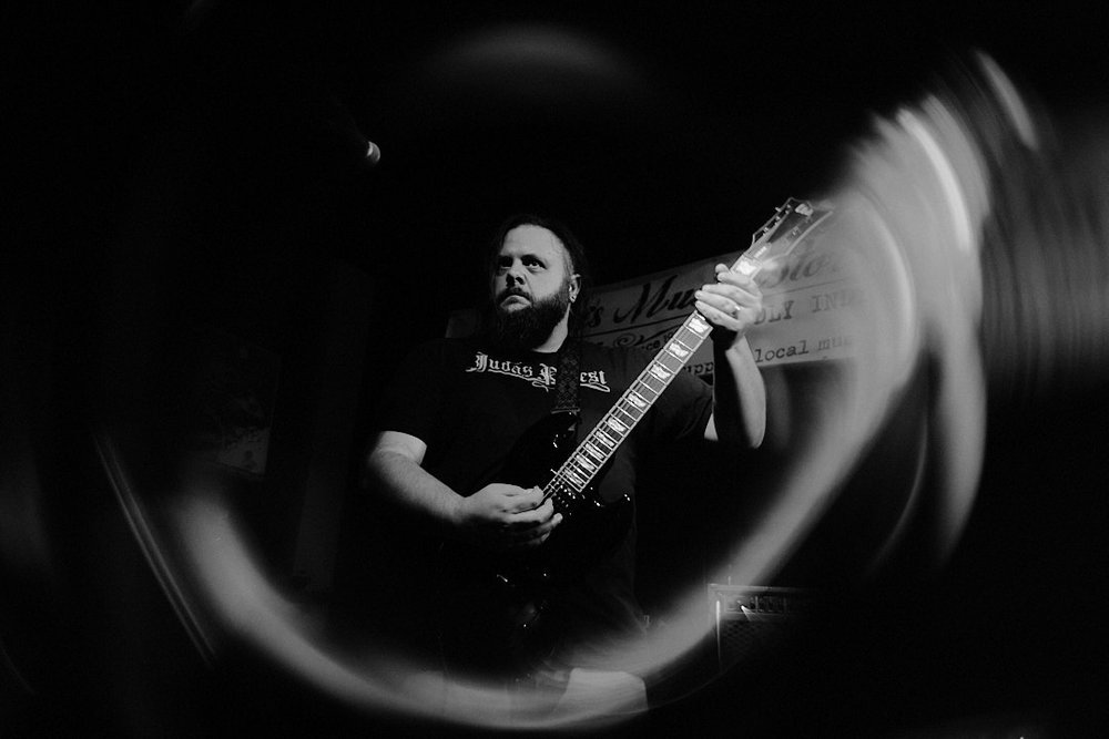 Cacodemonia_'s tweet photo. A cool shot of me by Indy Metal Archive from Scorched Earth's set at @BlackCircleBeer on Thursday
#scorchedearth #deathmetal #groovedeath #groovemetal #thrash #thrashmetal #deaththrash #indianapolis #indiana #cavemanriffs #indymetalarchive https://t.co/Qibh5Eck3C