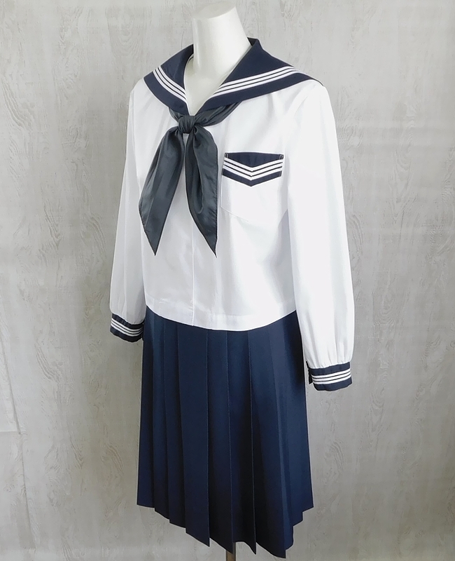 鹿児島県 県立甲南高校 セーラー合制服が出品されました。 現在価格