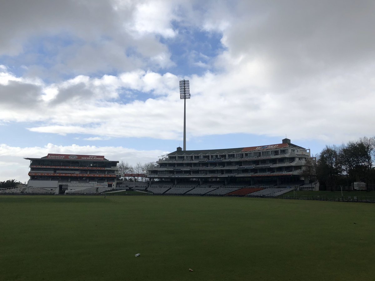 Rushi_Punekar's tweet photo. #theme_pic_india
#displayday
@omkarthatte sir

Lords, London and Newlands, Cape Town https://t.co/oO8H5BhHOI