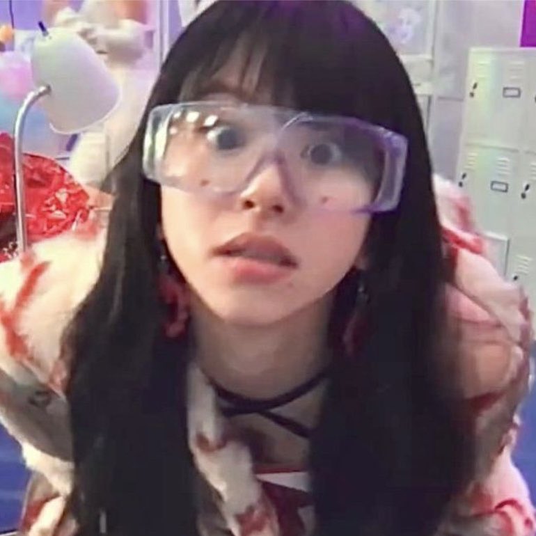 N1NGZHU0's tweet photo. not new to #kpoptwt &amp; #genshintwt but i opened a new acc and looking for new friends/moots !!!

— he him, 17
— ar 35 (na)
— twice aespa fromis wjsn ult  

like/rt to be moots <3 ifb :)) https://t.co/uj8BB3g1Tr