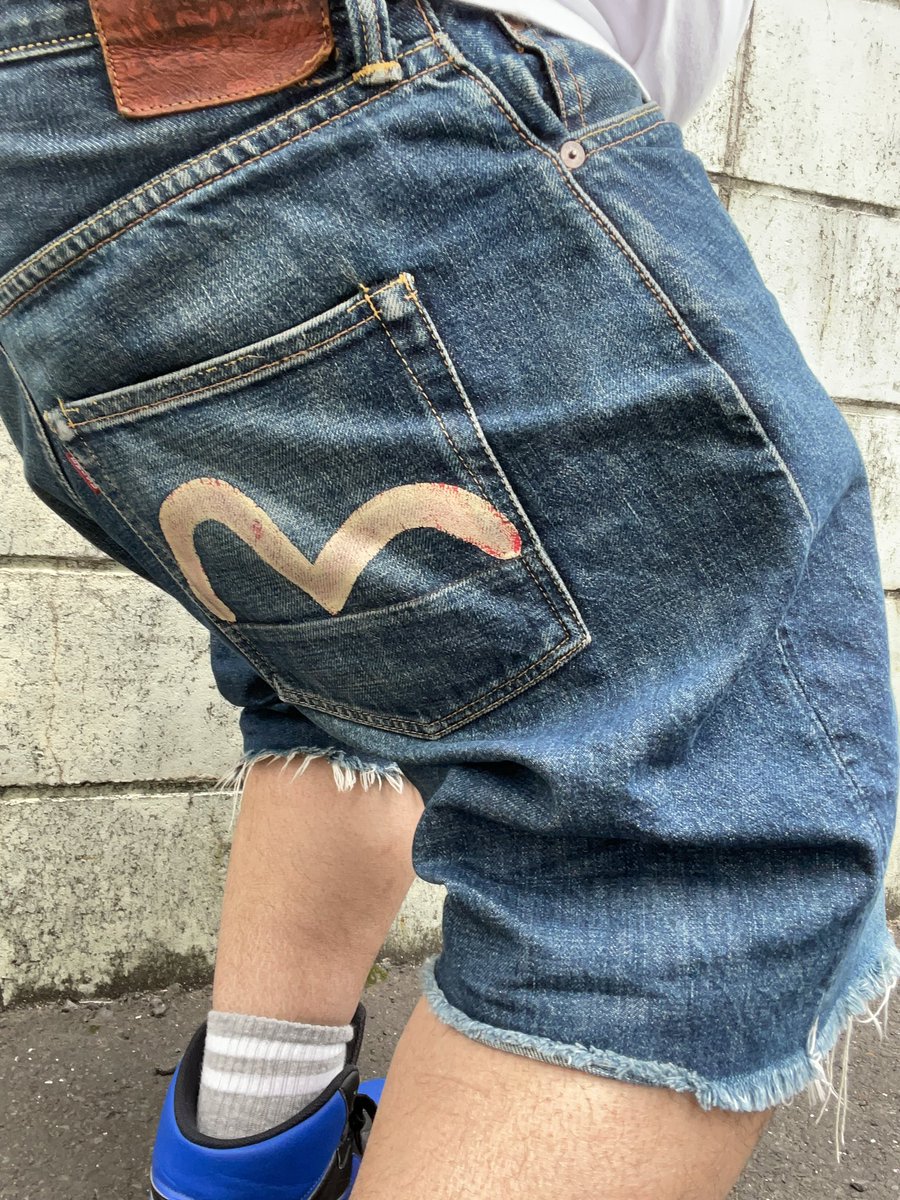 th3131sm's tweet photo. 切りっぱなしの季節になりました〜

相変わらずエロくてお気に入り（笑） https://t.co/64qyB20kGr