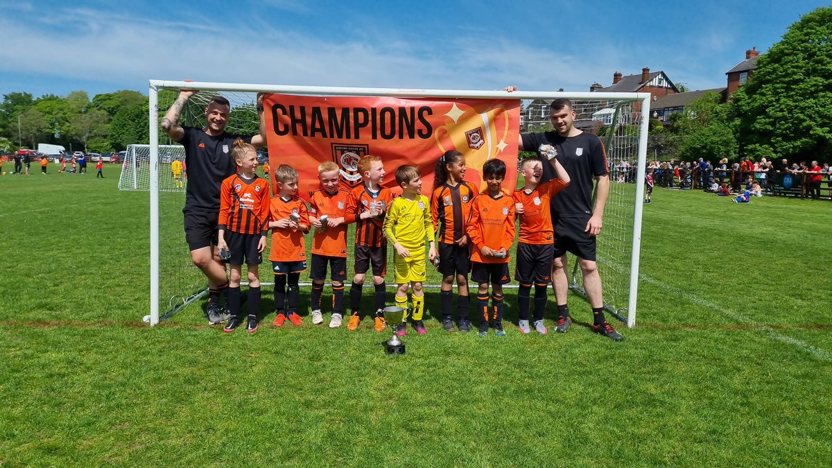 OxfordGrovejfc's tweet photo. 🏆 WE ARE THE CHAMPIONS!!! 🏆

Congratulations to our Oxford teams that won yesterday. Great effort from eveyone involved. Unfortunately our under 7's just missed out on penalties, but they did us proud! 👏

@OfficialBWFC @OfficialBBDFL @LancashireFA @bolton @Teamgrassroots_ https://t.co/OxBkqQvtT9