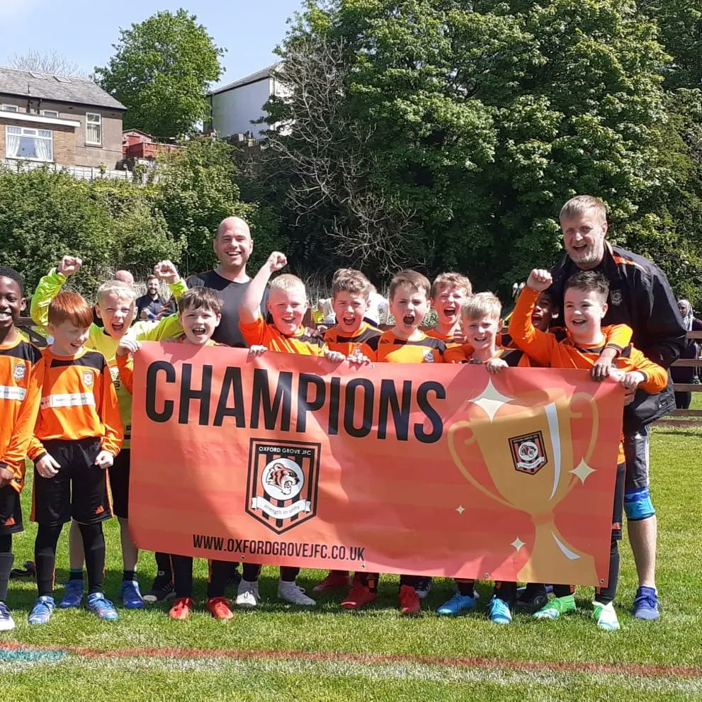 OxfordGrovejfc's tweet photo. 🏆 WE ARE THE CHAMPIONS!!! 🏆

Congratulations to our Oxford teams that won yesterday. Great effort from eveyone involved. Unfortunately our under 7's just missed out on penalties, but they did us proud! 👏

@OfficialBWFC @OfficialBBDFL @LancashireFA @bolton @Teamgrassroots_ https://t.co/OxBkqQvtT9