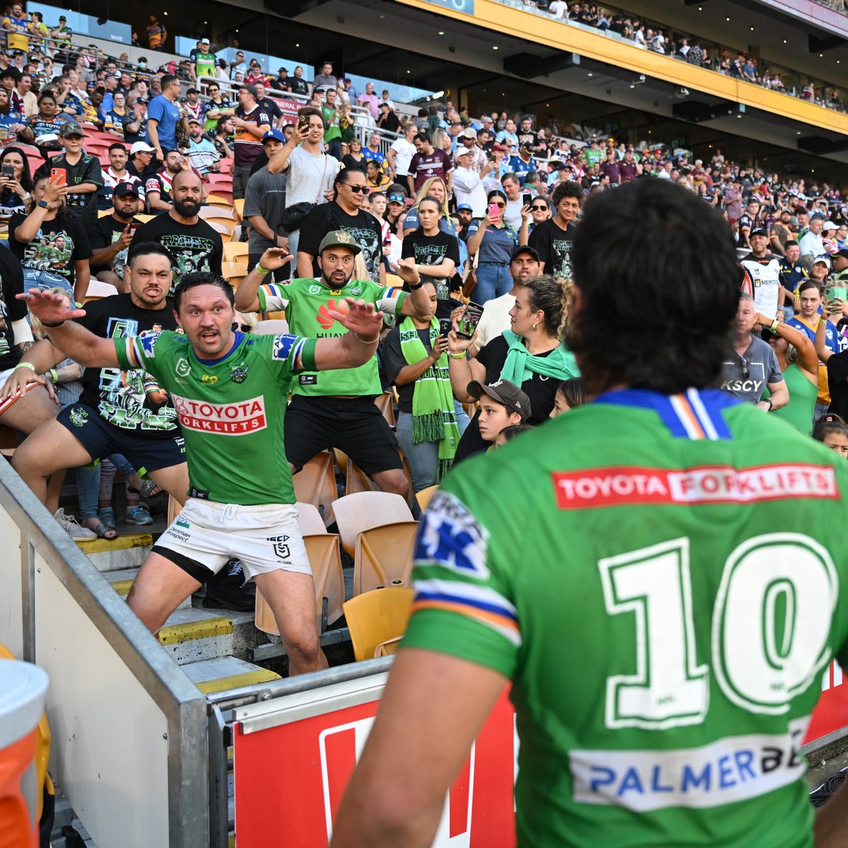 RaidersCanberra's tweet photo. 💚 https://t.co/9vOxWk6lVx
