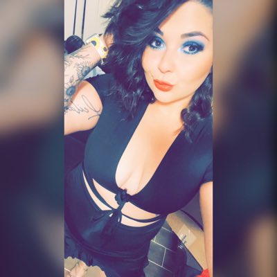 Lelii23's tweet photo. #NewProfilePic https://t.co/nxApv5fDhV