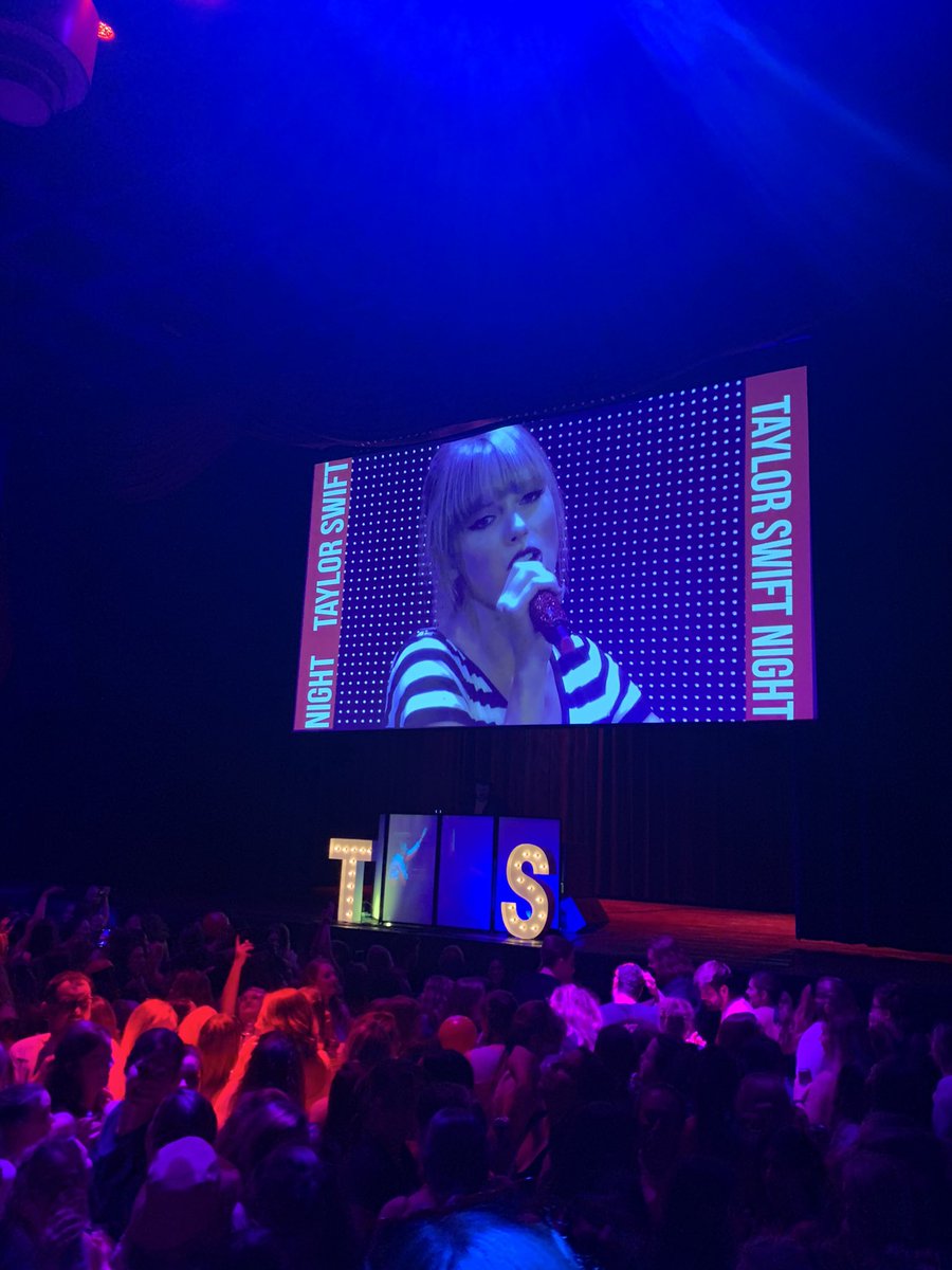 folklorehannah's tweet photo. Please go to your local Taylor Swift Night 😌 https://t.co/yyXttCvLVS