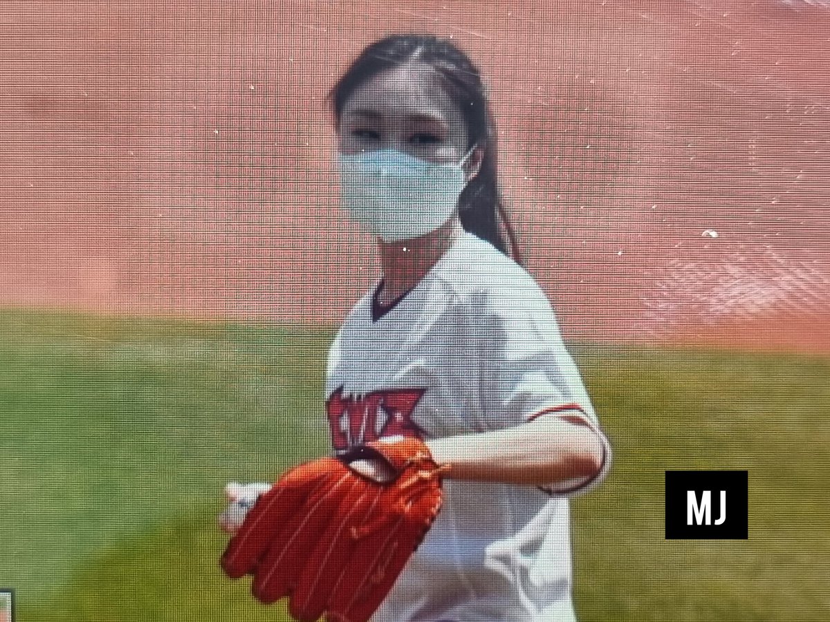 mjlover0909's tweet photo. 220515 햇살요정강림👊🧡👊
#최민정 #쇼트트랙 https://t.co/vQwQKrTprk