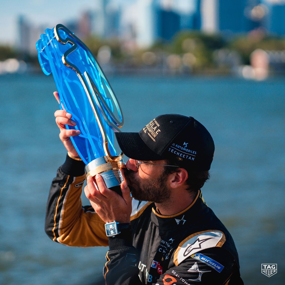 JeanEricVergne's tweet photo. SUNDAY RACE DAY @TAGHeuer 
#BerlinEPrix Season 8 | Round 8 

TODAY WILL MARK MY 90TH START SINCE I JOINED @FIAFormulaE CHAMPIONSHIP IN 2014

⭐️⭐️ Championships
🥇🥇🥇🥇🥇🥇🥇🥇🥇🥇 Wins
14 x Pole | 29 x Podiums | 836 Points

#DontCrackUnderPressure #TagHeuer #JEV25 #ABBFormulaE https://t.co/FpnzVnu4wX
