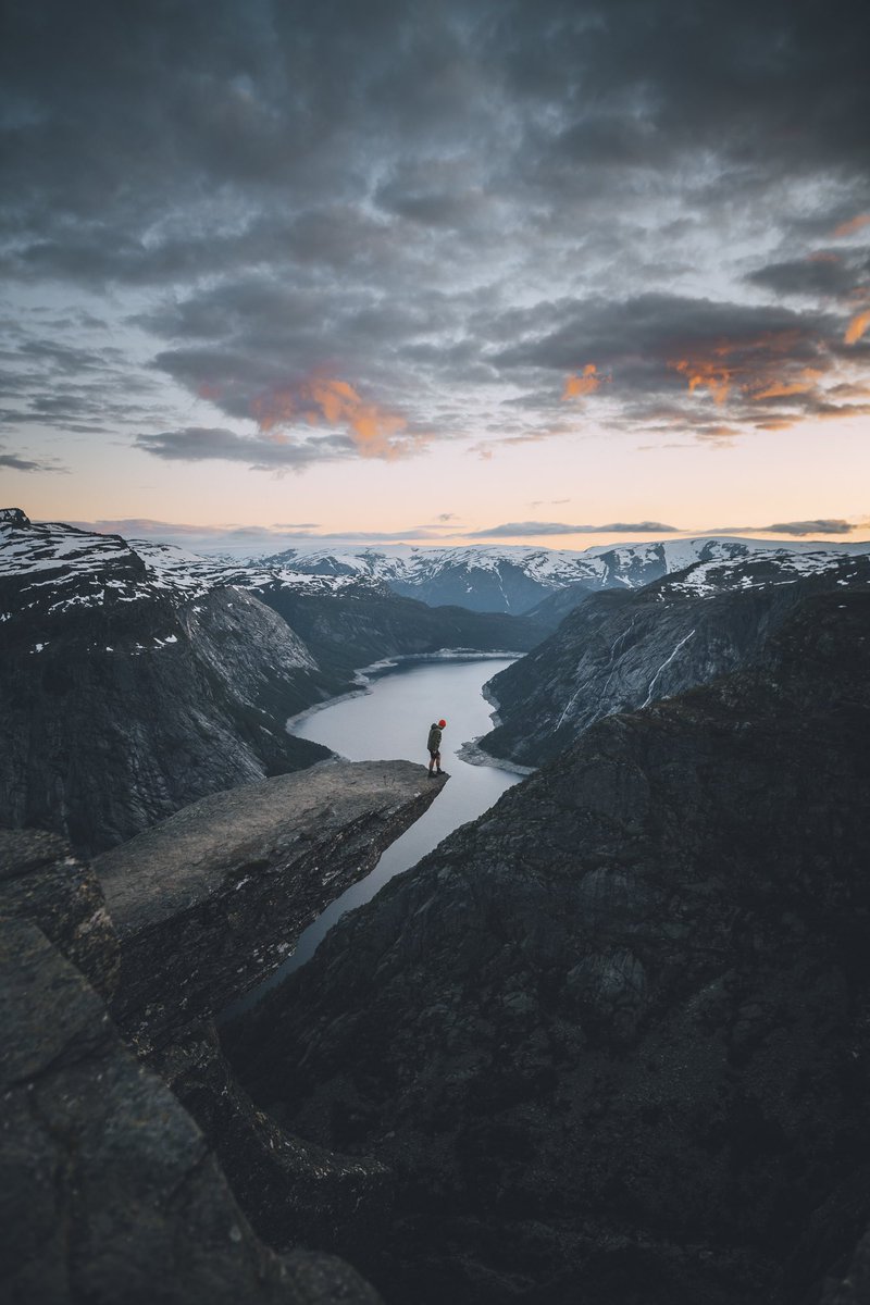 Classic views we discovered back in 2016 😭 Time flies my frens. 🇳🇴