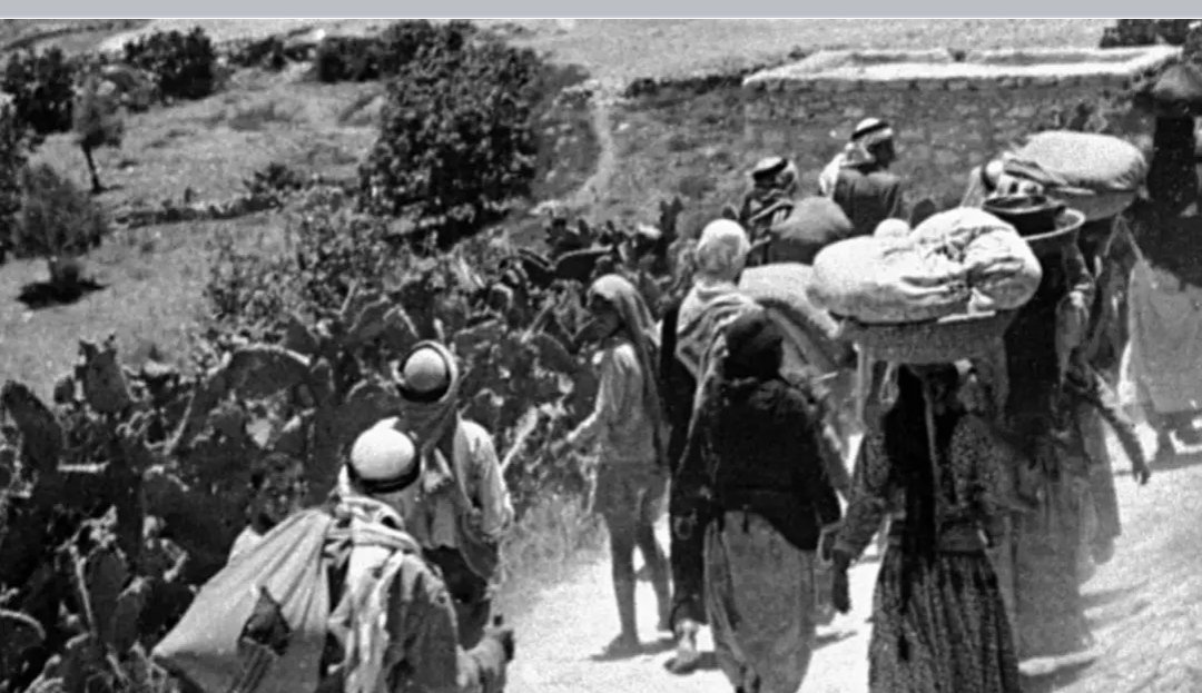 Angelbarbas's tweet photo. 74 años de la Nakba (النكبة), la catástrofe palestina. 74 años de una limpieza étnica en cientos de aldeas, pueblos y ciudades palestinas. 74 años de la expulsión sangrienta de palestinos de sus hogares los cuales fueron arrasados. 74 años de masacre. 74 años de resistencia. https://t.co/lAEVM8tPRd