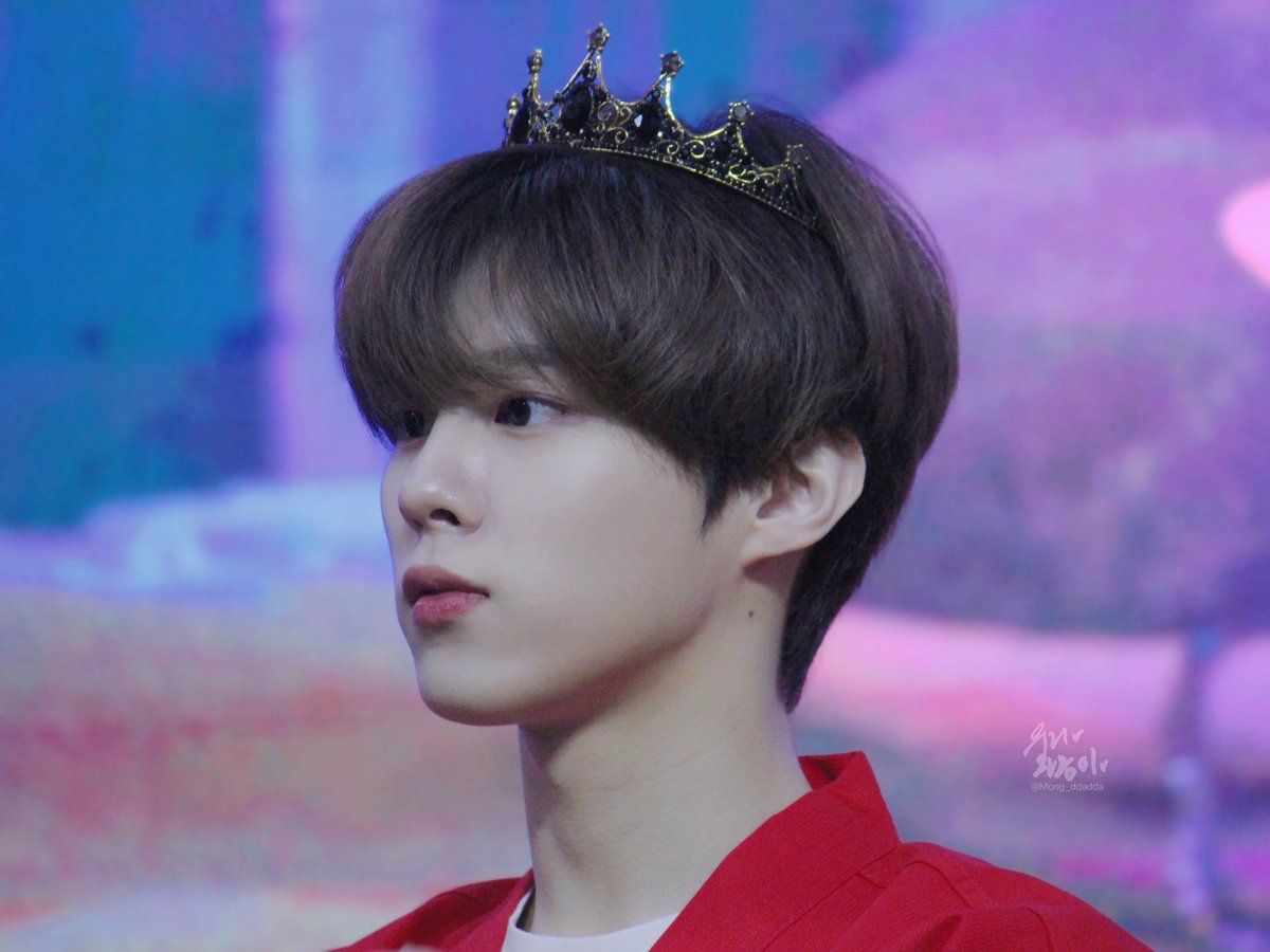 Mong_ddadda's tweet photo. 220514 메이크스타 대면 팬싸

인형이야 사람이야👑

#김우석 #KIMWOOSEOK https://t.co/J7CFn4Yzc5