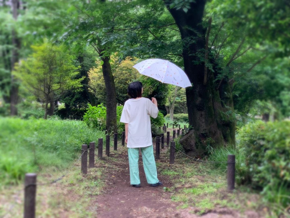 ChiekoLangsan's tweet photo. るんるんるん☂️♬
インセクトガーデン OTONA Encyclopedie 傘 blanc
@insect_market
@insect_garden
@64collection
#インセクトマーケット
#インセクトマーケット寄付
#インセクトガーデン #insectgarden #エシカル #タグ #植物 #花 #ボタニカル #botanical #flowers #insects #傘 #雨傘 https://t.co/o45Sxkrhow