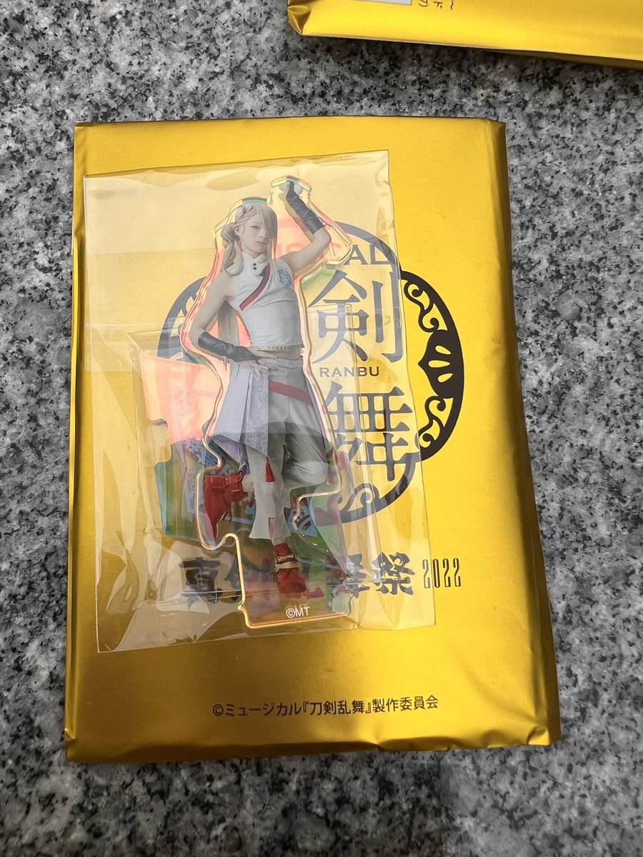 CXics1's tweet photo. 【交換】刀剣乱舞　刀ミュ　真剣乱舞祭2022 らぶフェス アクリルスタンド

譲:小竜、安定、蜂須賀、桑名、村正、山姥切、堀川、今剣

求:大倶利伽羅

郵送または6/4福岡会場手渡しにて交換

お気軽にお声掛けください！ https://t.co/kzjpF2WA4y
