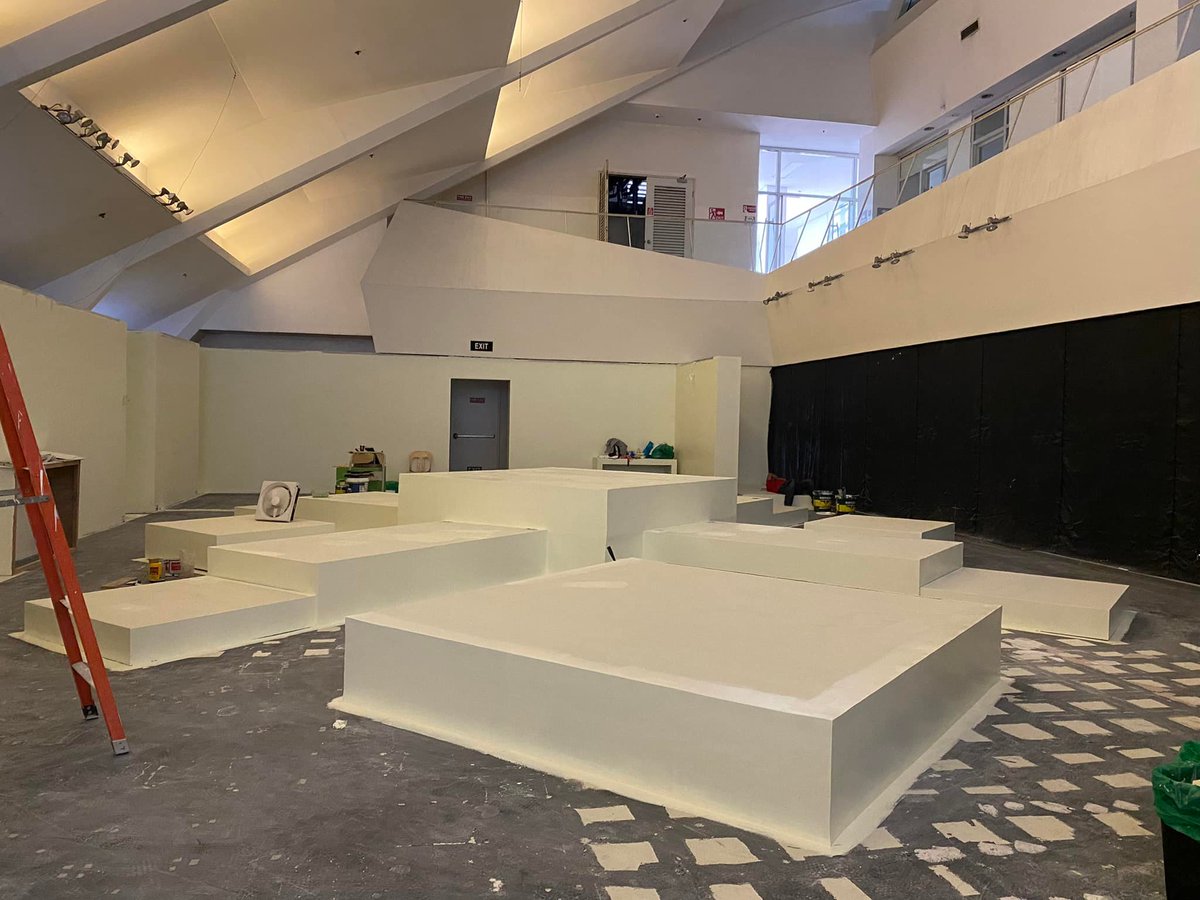 csbcampusart's tweet photo. SNEAK PEEK / The Center for Campus Art getting ready for the FARRALES@BENILDE exhibit! Opening on May 27 at the School of Design And Arts. 
#farrales #farralesbenilde #Benilde #CCA #centerforcampusart #philippinefashion https://t.co/5M3cdz3sxw