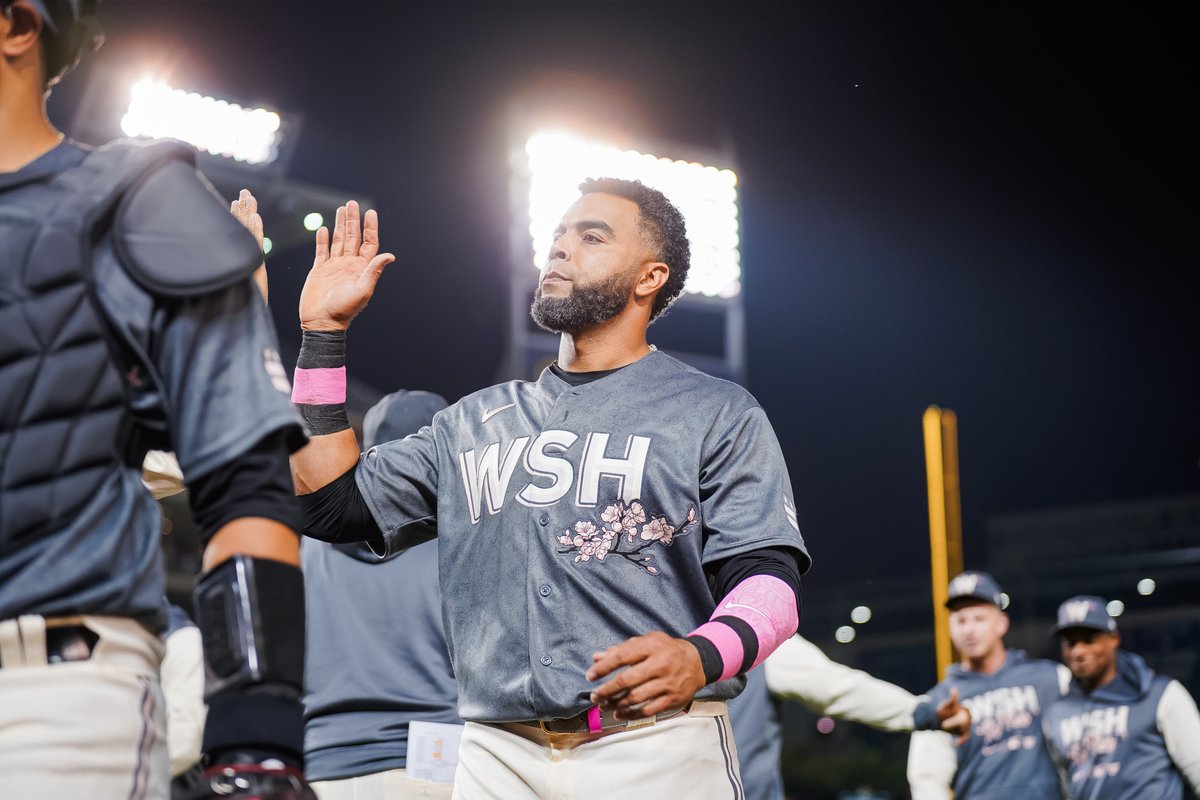 Nationals's tweet photo. We beat the Houston Astros at Nats Park.

#BloomDay🌸 // #NATITUDE https://t.co/PvkrCW1Oqi