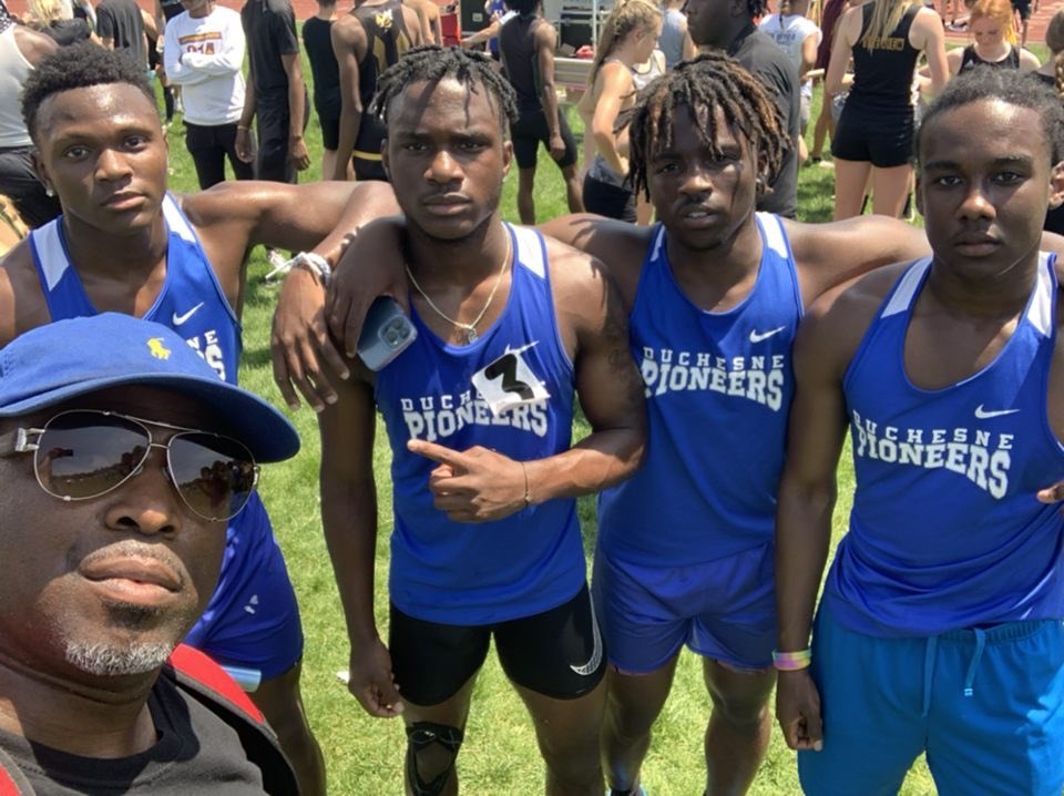 Another BIG shoutout to the boys’ 4x200 for their advancement to state!!!!! SO PROUD