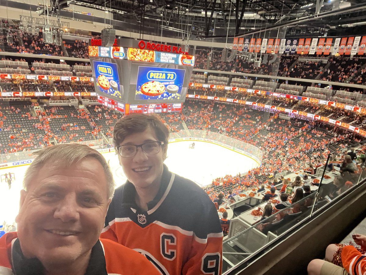 warrenzap's tweet photo. #letsgooilers https://t.co/jdfzUuiuqu