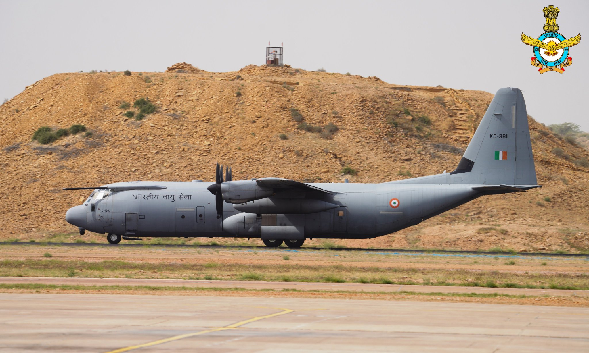 IAF C-130J Experiences Technical Issue, Crew Executes Safe Emergency Landing IAF C-130J Experiences Technical Issue, Crew Executes Safe Emergency Landing