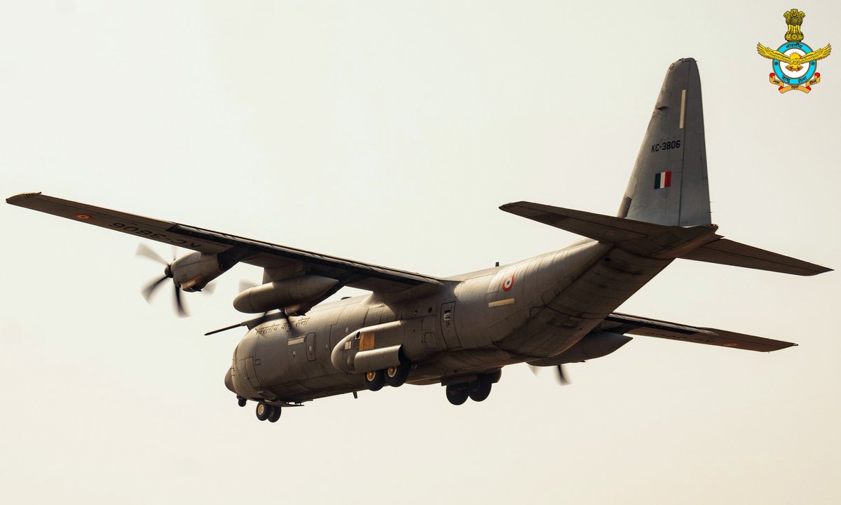 IAF_MCC's tweet photo. IAF's C-130J is a multi-engine transport aircraft primarily employed in Special Ops. It is a versatile machine with capability to land &amp; take off from short runways making it a highly effective platform for Humanitarian Assistance &amp; Disaster Relief missions.

#IAFCapabilities https://t.co/4ZnZpv7jRU