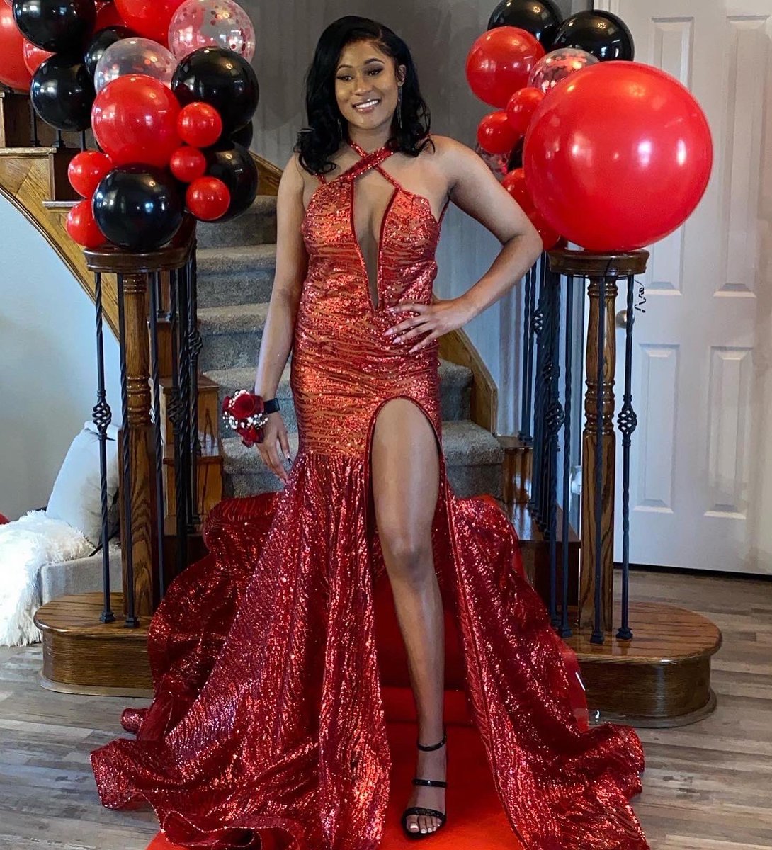 IreshiaBrown's tweet photo. 🩸🩸🩸
My little cousin stepped out to her Duncanville #prom slaying in #isyfashion @isyfashionllc
.
.
.
.
#prom2022 #prom2k22 #Explore #promkillas #shaderoom #hallofprom #promposal #prom #explore #explorepage #isyfashion #isyfashionclothing #isyfashionllc # https://t.co/BU58p7EFa0