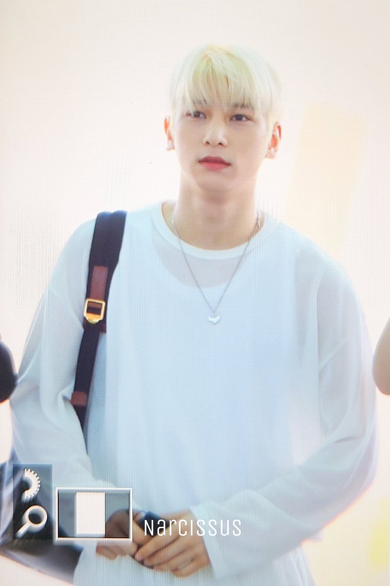 _Narcissus127's tweet photo. 220515 #한결 #HANGYUL #BAE173
미카엘 천국행 비행기 타러 오심 https://t.co/pJOHyOT4TA