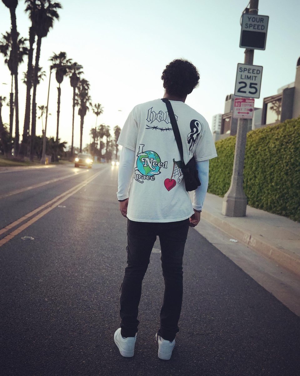 Joneszsss's tweet photo. 💙 https://t.co/ugwOtMr4vZ