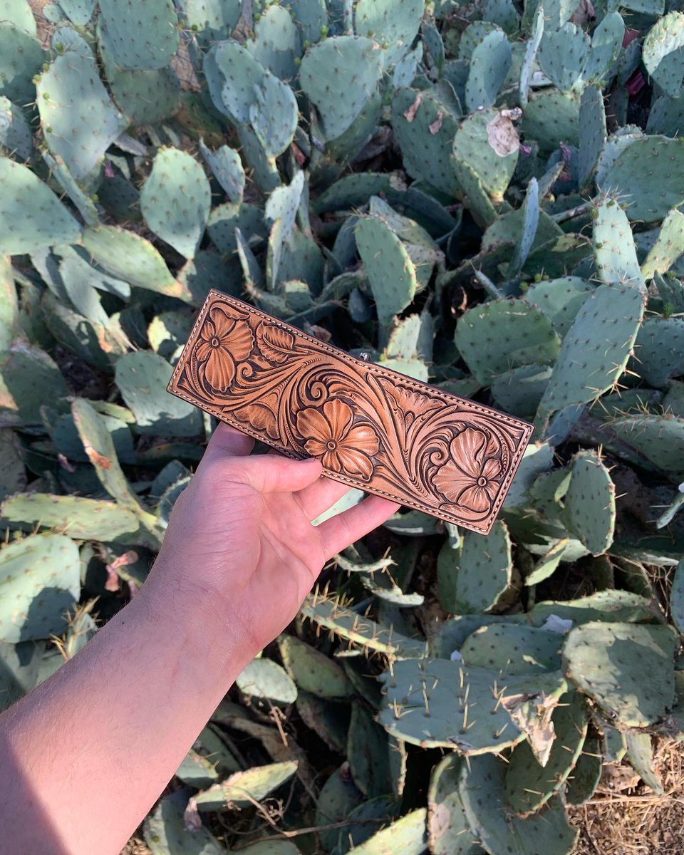 HunterlaneLane's tweet photo. ��💥Giveaway💥💥

Clip wallet giveaway!
To enter:
-retweet this post
(Must be following to win)

BONUS ENTRY
-tag or quote tweet someone

Giveaway ends June 1st at 8pm https://t.co/W4hSr4jRH8