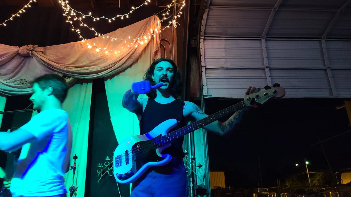 Lieberm1ntz's tweet photo. @thesimplicty live at Simple Fest! https://t.co/7EuNzSZjHp
