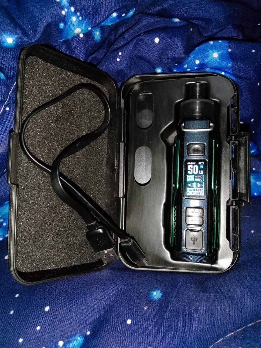 Sittthaa's tweet photo. Voopoo argus pro มือ2 
เครื่องเปล่า+สายชาร์จ 
ส่งต่อ 300 ส่งฟรีครับ #บุหรี่ไฟฟ้า #บุหรี่ไฟฟ้ามือสอง #voopoo #arguspro https://t.co/qI0vEvvQkr