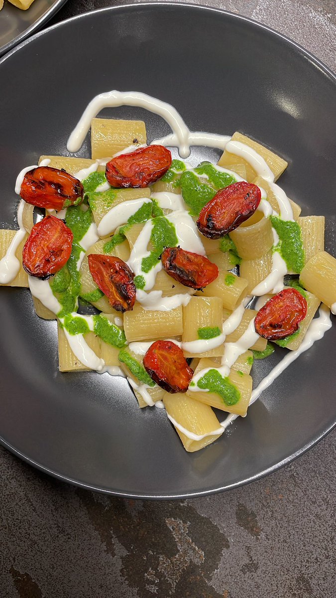 Calamarata crema di parmigiano e menta con pomodorini in agrodolce #Food