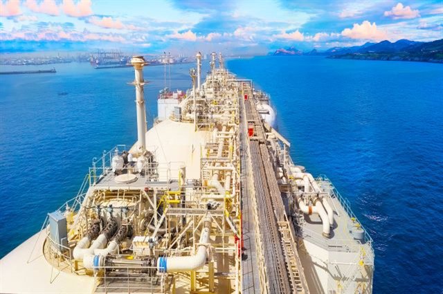 lngworldwide's tweet photo. Gas Entec completes conversion of first ever Modular FSRU for KARMOL
.
https://t.co/l04YcL1pL3
.
#lngworldwide
#gasentec #modularfsru #karmol #portdakar #senegal #mitsuiosklines #westafrica https://t.co/3YZgrVmeVW