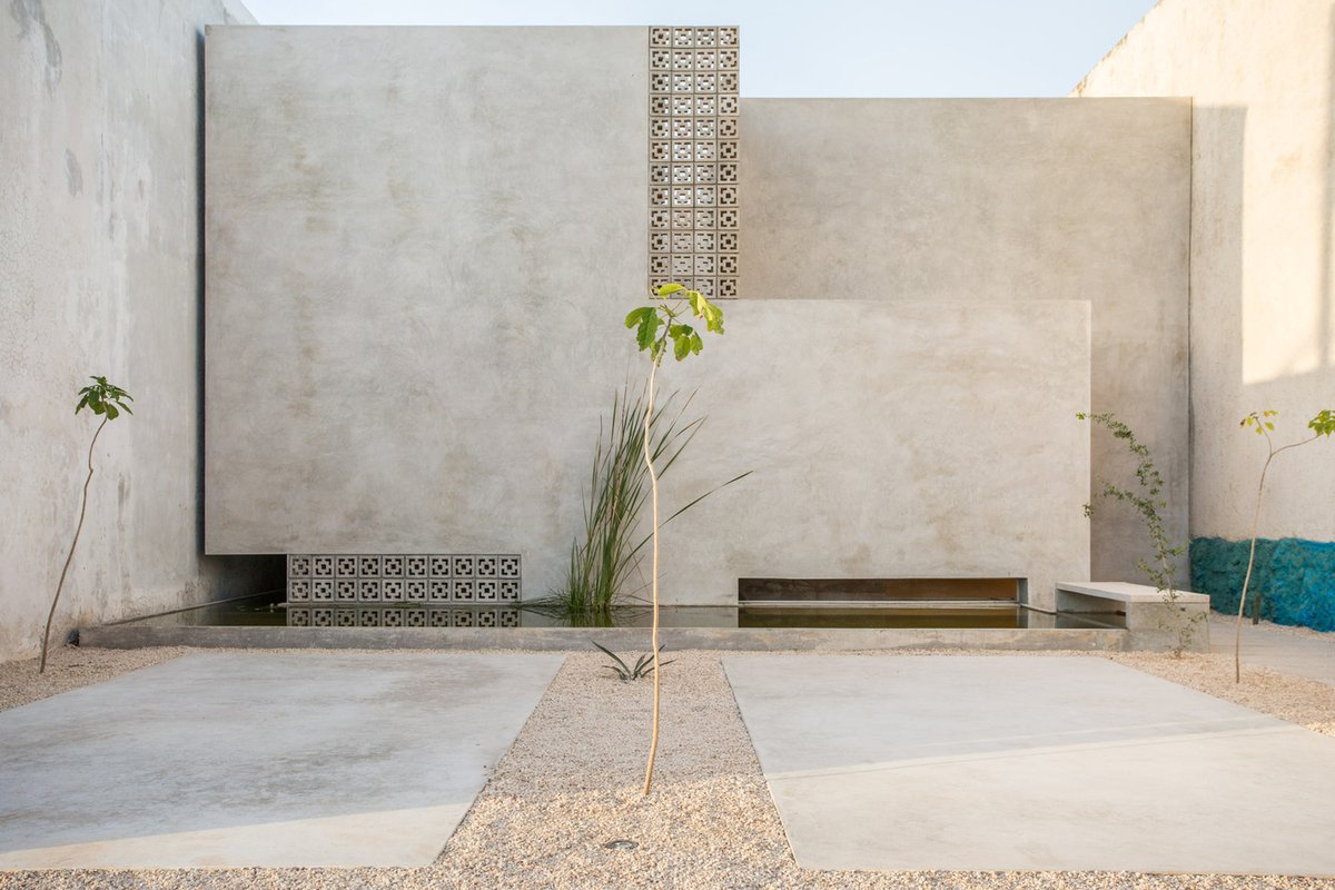 ArchDaily's tweet photo. Concrete Wonders: 40 Impressive Details Using the Cement-Based Building Material https://t.co/UJ9CT1uKD4 https://t.co/MMYZPTF8cg