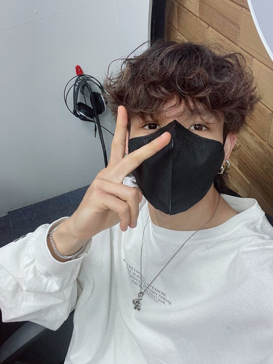 rnus_arirang's tweet photo. 220516~220520

Who will be with Radio'n Us this week?
Check it out on IG!

---

이번 주 Radio'n Us와 함께 하는 분들은?
인스타그램에서 확인하세요!

▶️https://t.co/BArmpdeLHr

#ARIRANGRADIO #RADIONUS #RNUS
#아리랑라디오 #라디온어스 https://t.co/emQuoT4SFm