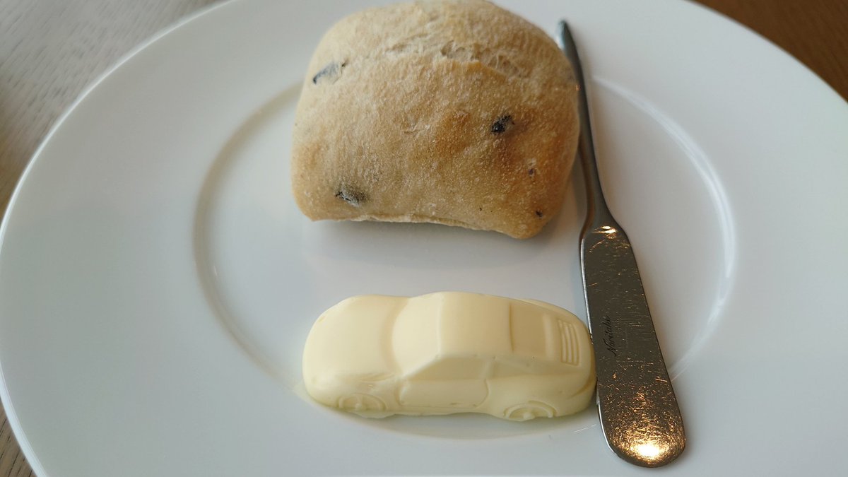 k37_hiro's tweet image. バターが911だ！