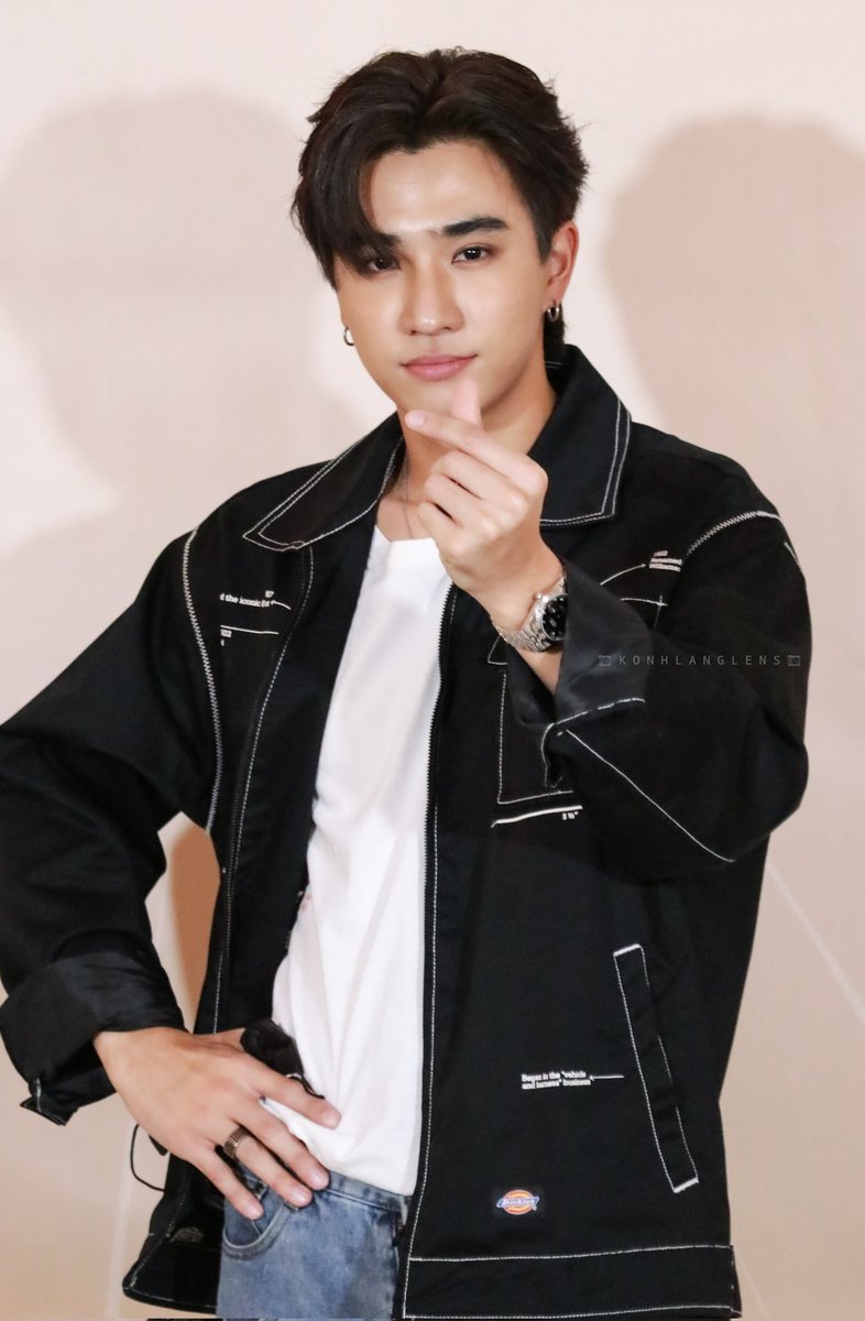 KonHlangLens's tweet photo. คิดฮอดอีกแล้วววว @perthppe 
#KDPPE 
#PerthTanapon https://t.co/mdXpUT4Dkg