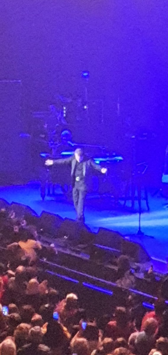 Leonardo Perales tweet media