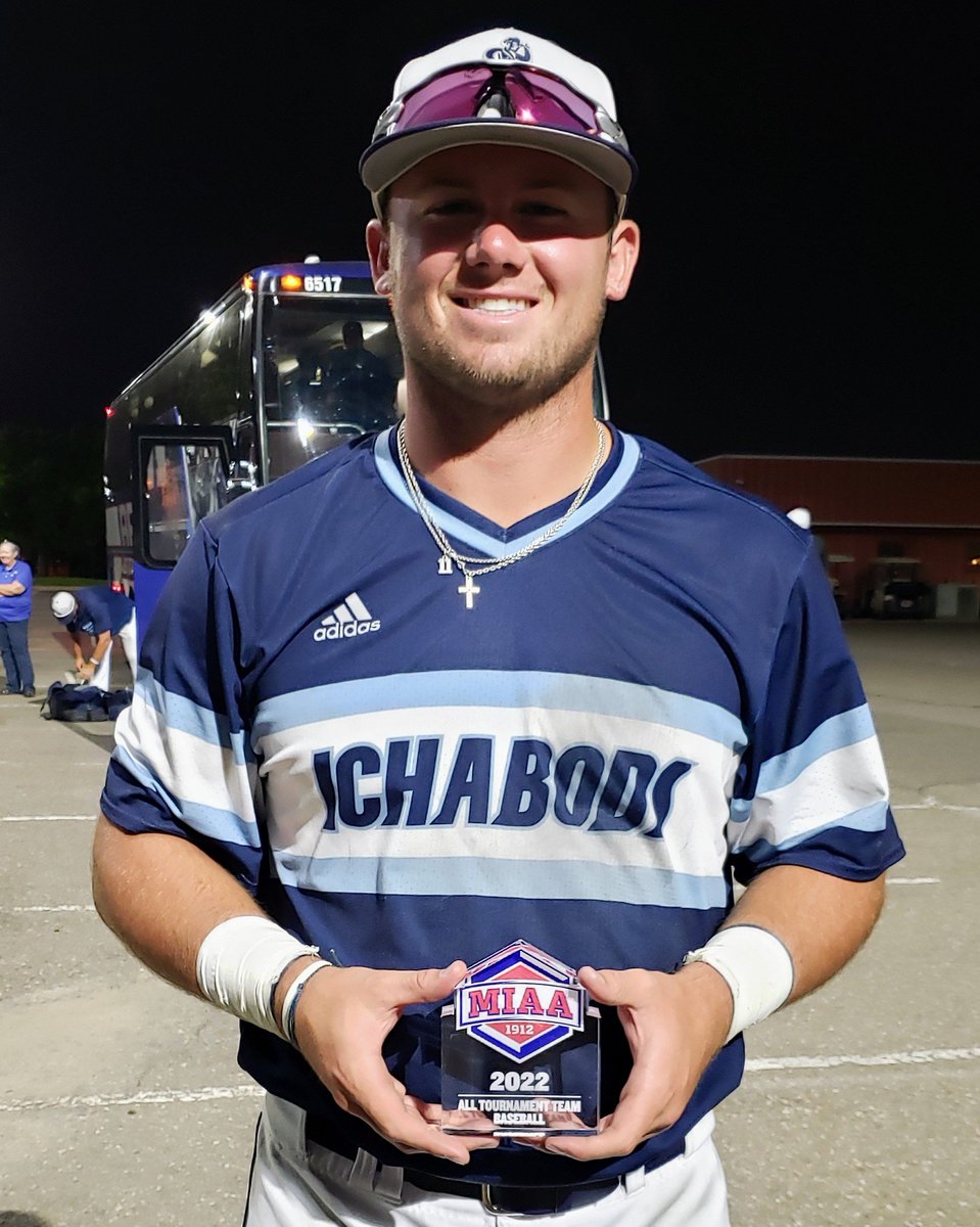 So proud of Parker.  Battled through a slump and turned it around when it really counted.  MIAA 3rd team outfielder, MIAA CHAMPIONSHIP All Tournament  team
Had 3 Hrs, a triple, 3 doubles,  3 singles, and a bases loaded walk.   Hoping the Bods qualify for the National Tournament