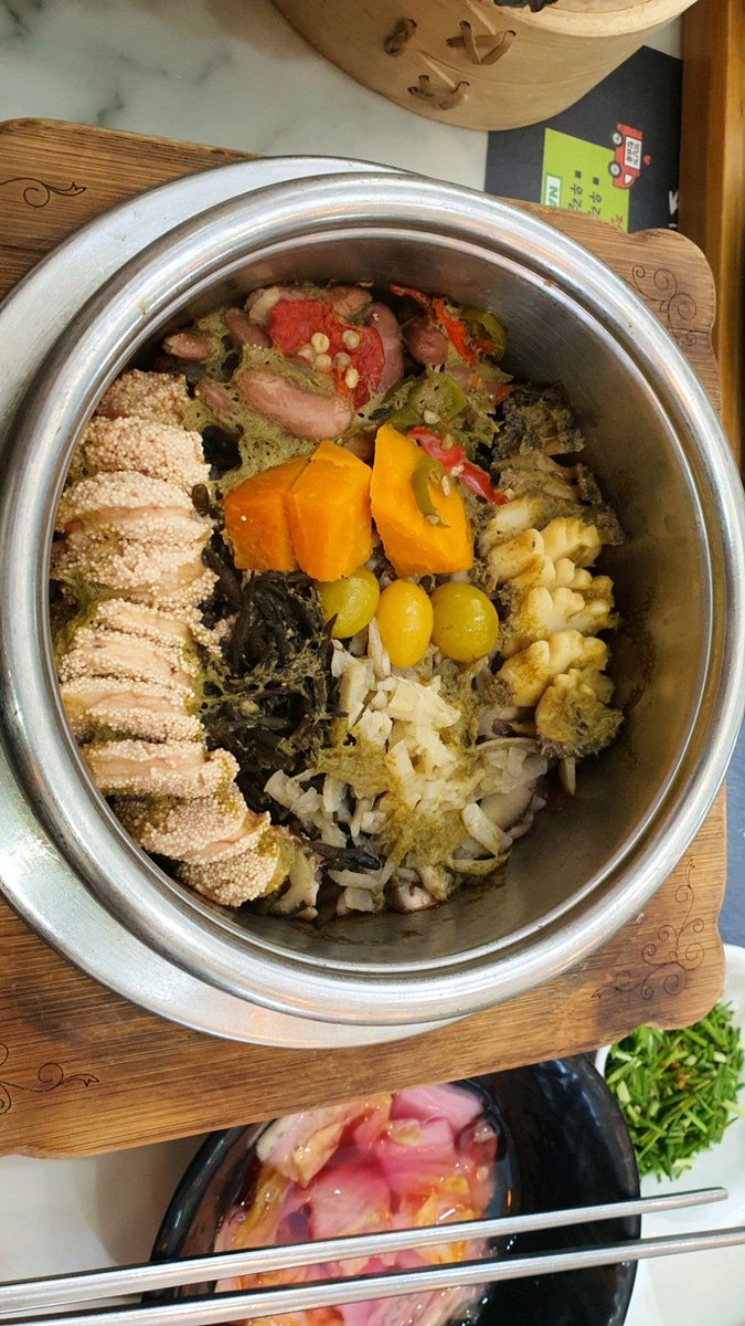 pol_lisma's tweet photo. 맛있다 건강한맛인데 맛있어😭 (@ 맛을담은 강된장 in 인천광역시 w/ @yanko_ok) https://t.co/lOCcClKxAQ https://t.co/A1ArDKSdhi