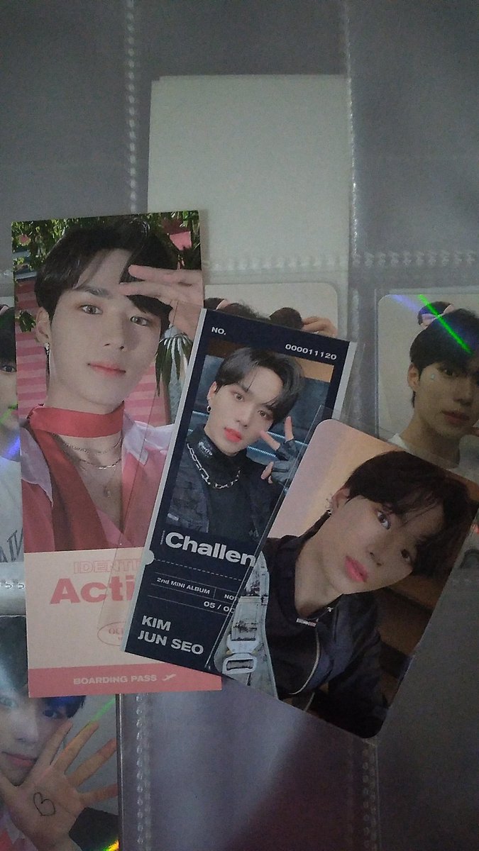 RUi_menfess's tweet photo. RUistore take all 15k aja yuk, sender bu bgtt, dom tangsel @/junseobrotha https://t.co/p1TU6u87Q0