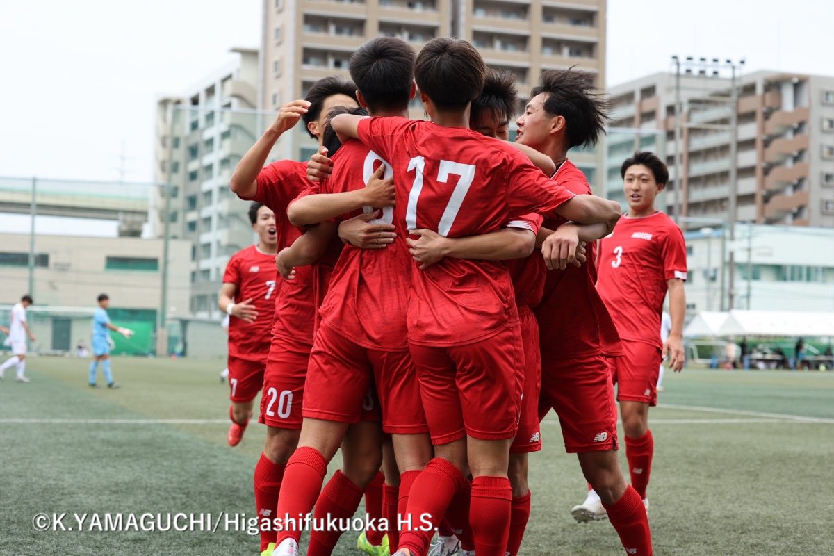 赤い彗星 東福岡高校サッカー 速報 高円宮杯 Jfa U 18サッカープレミアリーグ22west 第７節 ５月15日 日 11 00 東福岡２ １履正社 東福岡人工芝g 得点者 田中 晃 落合 試合開始 前半終了 １ ０ 後半開始 後半終了 １ １ 試合
