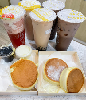TrueWin_PH's tweet photo. IT’S PAYDAY! Treat yourself and your fam with your favorite #TrueWinPH Fruit Teas and Souffles this weekend!

#Repost @AimeeYL
Visit us at 2nd Level, SM North EDSA Annex.
Order online via #Foodpanda, #GrabFood, #Booky, #Pickaroo and Pabili Service Apps.
#TrueWin
#WellDeservedLife https://t.co/1h1ZMjR555