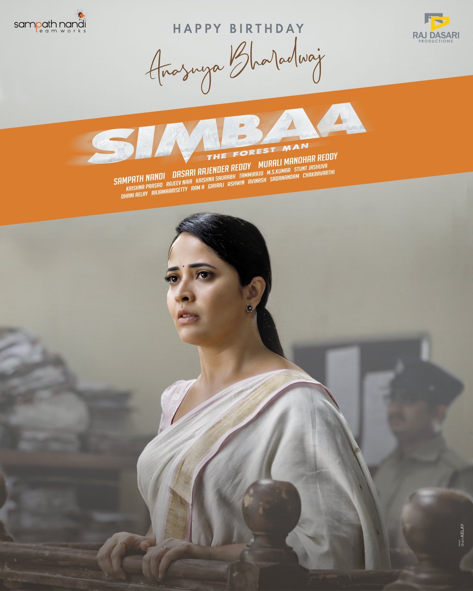 IamSampathNandi's tweet photo. #Simbaa’s happy n proud to have you @anusuyakhasba Wishing you happiness n glory always. Happy birthday, have a splendid one!
#HBDAnasuyaBharadwaj Simbaa - The Forest Man
@IamJagguBhai #MuraliManoharReddy @SampathNandi_TW #RajenderReddy @vamsikaka @dhani_aelay https://t.co/6Bg4zIzvRF