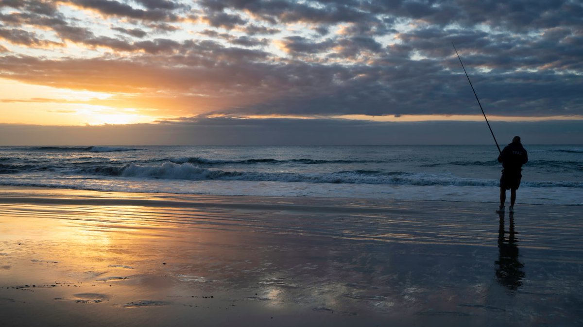 Dion_T's tweet photo. Good morning.... Cintsa West Beach. 
.
.
.
.
.
#eastlondonza #buffalocity #easterncape #southafrica #nikon #z5 #sunrise #godscreation https://t.co/cnwgDw0L6m