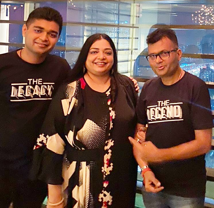 AneelMurarka's tweet photo. Cheers to all lovely families on #InternationalDayOfFamilies, raises awareness of issues &amp; influences affecting it.There is no such thing as #perfectfamily. Let's figure out how to keep ourself accessible to the family with challenges of busy work.I❤Family, मेरा परिवार अनमोल है https://t.co/rcvOEWAOZ7