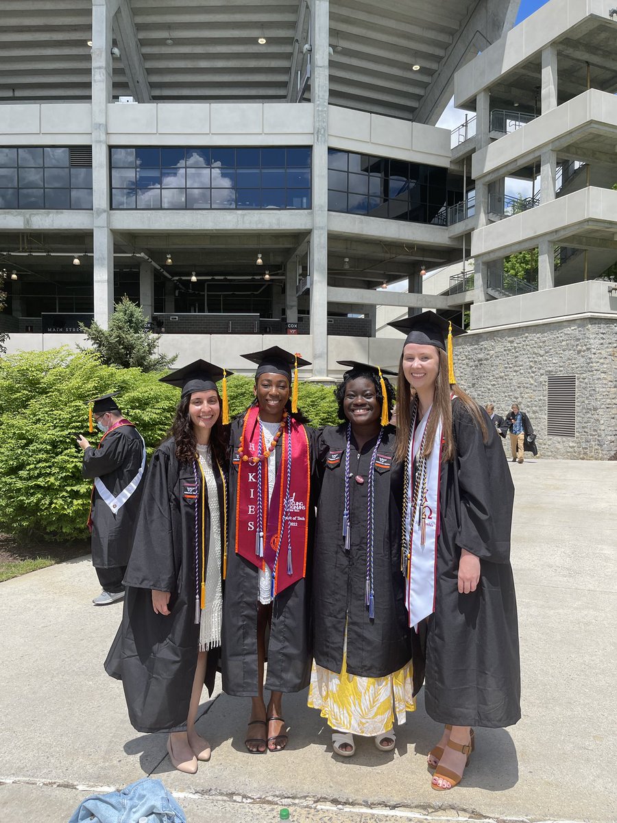 HOLY CRAP I GRADUATED feels surreal 🥹🥹 I’ve grown so much and I’m excited for the next steps (post incoming…) but for now I want to say congrats fellow grads Hokies 🦃🦃 or otherwise! ALL THOSE TEARS WERENT FOR NOTHING 🥳🥳 #Classof2022 #HokieGrad